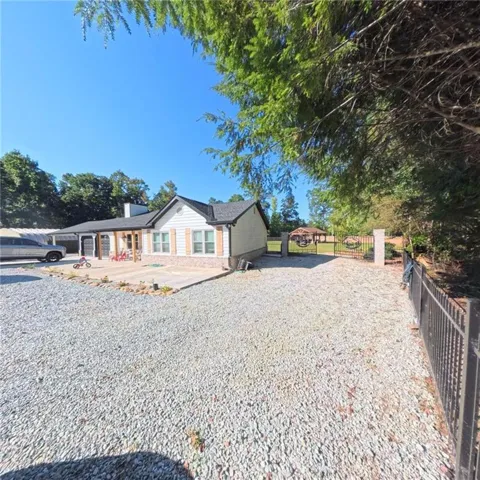3020 raymonds Drive