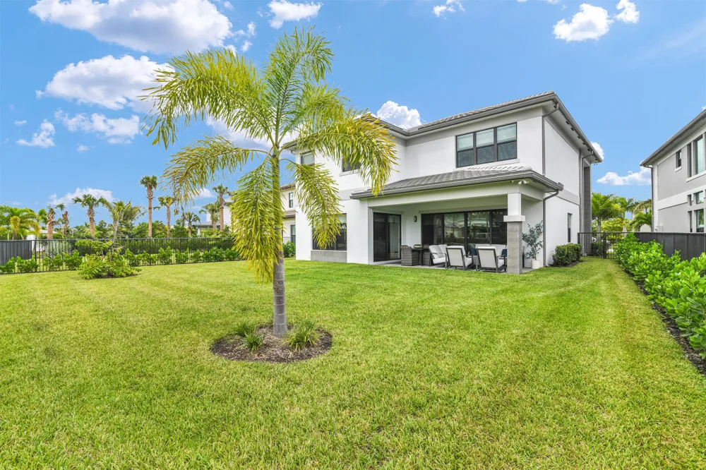 13146 FLORIDA CRANE DRIVE Palm Beach Gardens, FL 33412