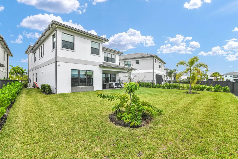 13146 FLORIDA CRANE DRIVE Palm Beach Gardens, FL 33412