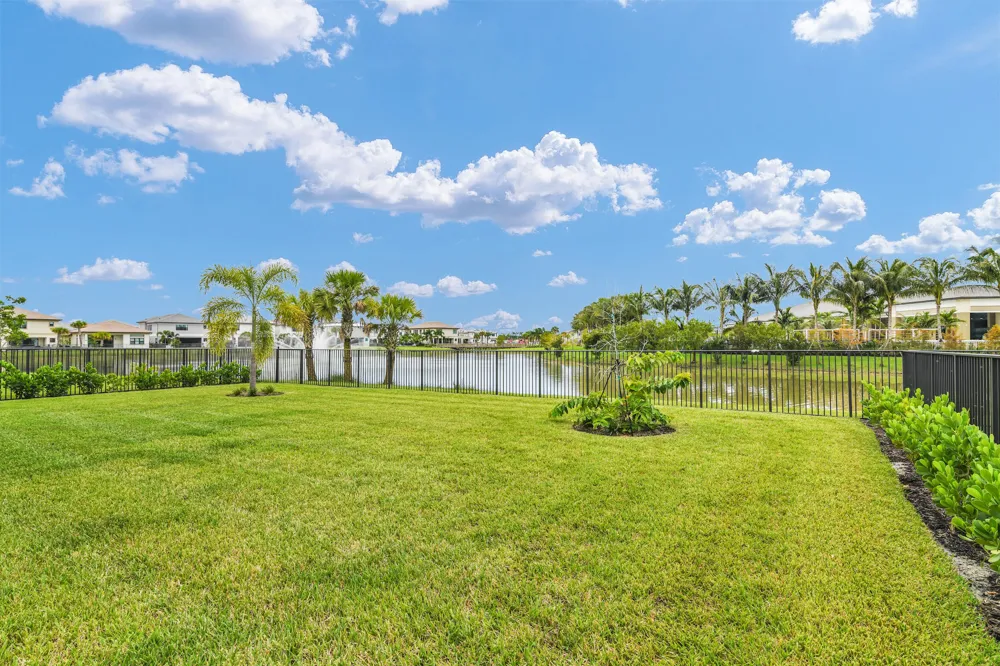 13146 FLORIDA CRANE DRIVE Palm Beach Gardens, FL 33412