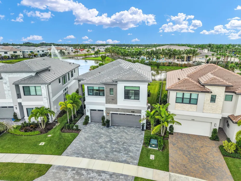 13146 FLORIDA CRANE DRIVE Palm Beach Gardens, FL 33412