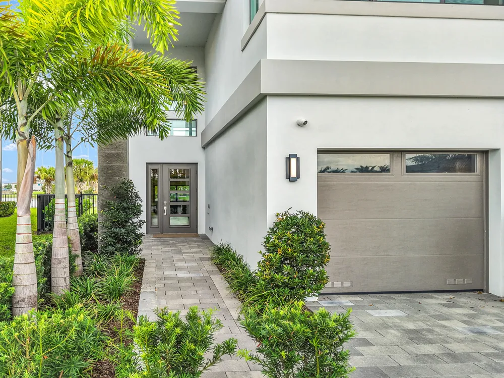 13146 FLORIDA CRANE DRIVE Palm Beach Gardens, FL 33412