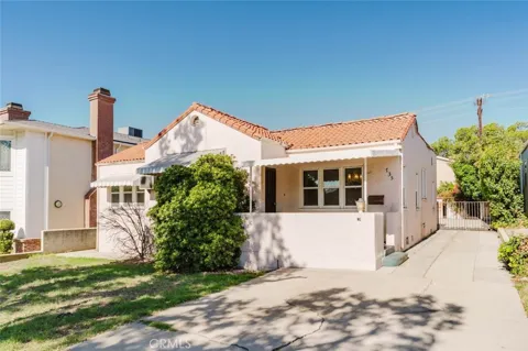 735 E Verdugo Avenue