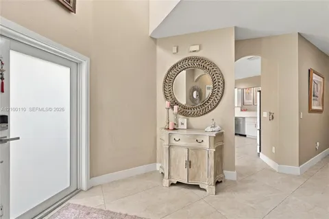 412 W Palm Aire Dr #412