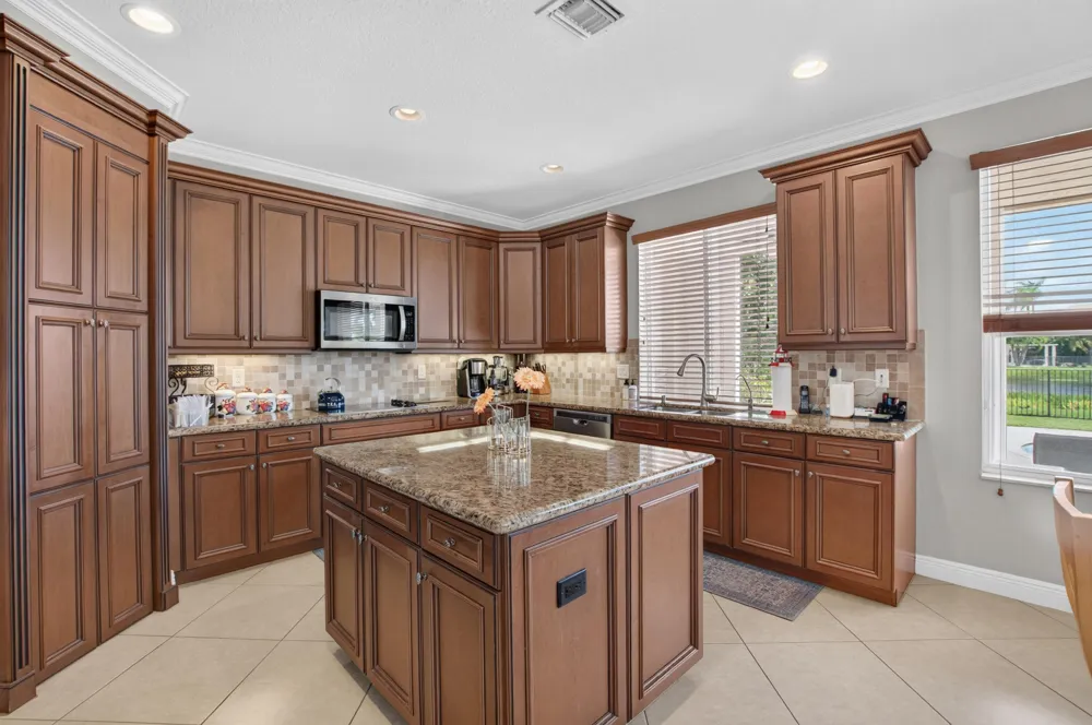 11128 Brandywine Lake Way Boynton Beach, FL 33473