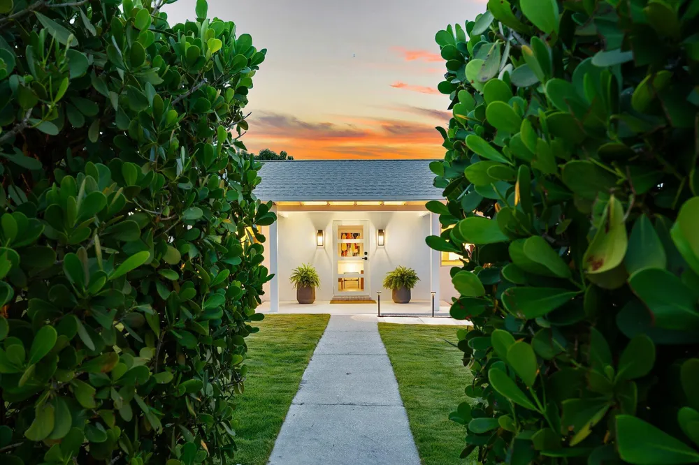 3437 Palm Court Jupiter, FL 33469