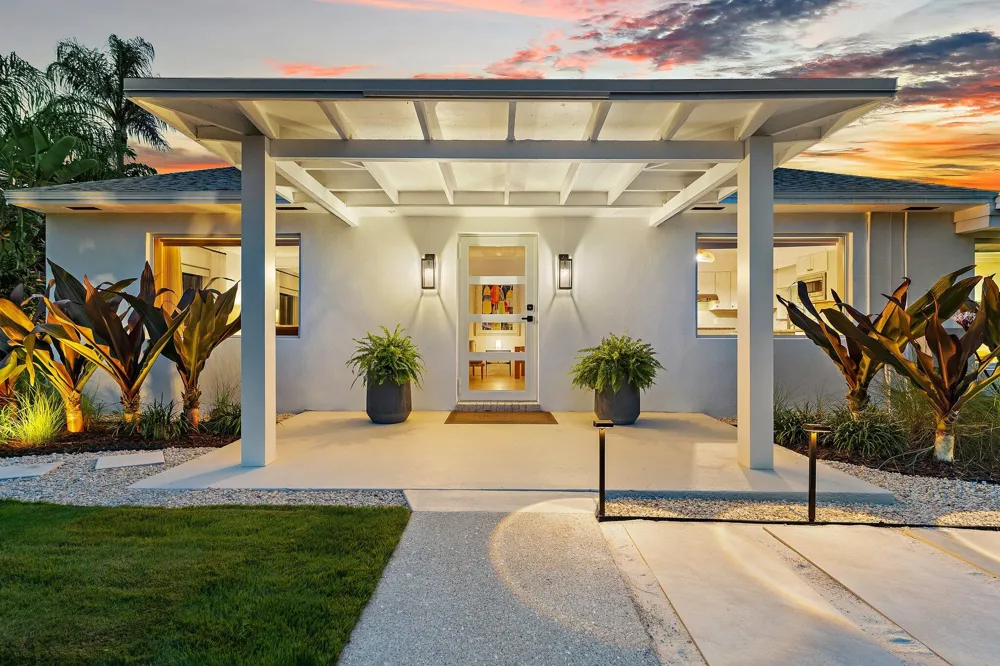 3437 Palm Court Jupiter, FL 33469