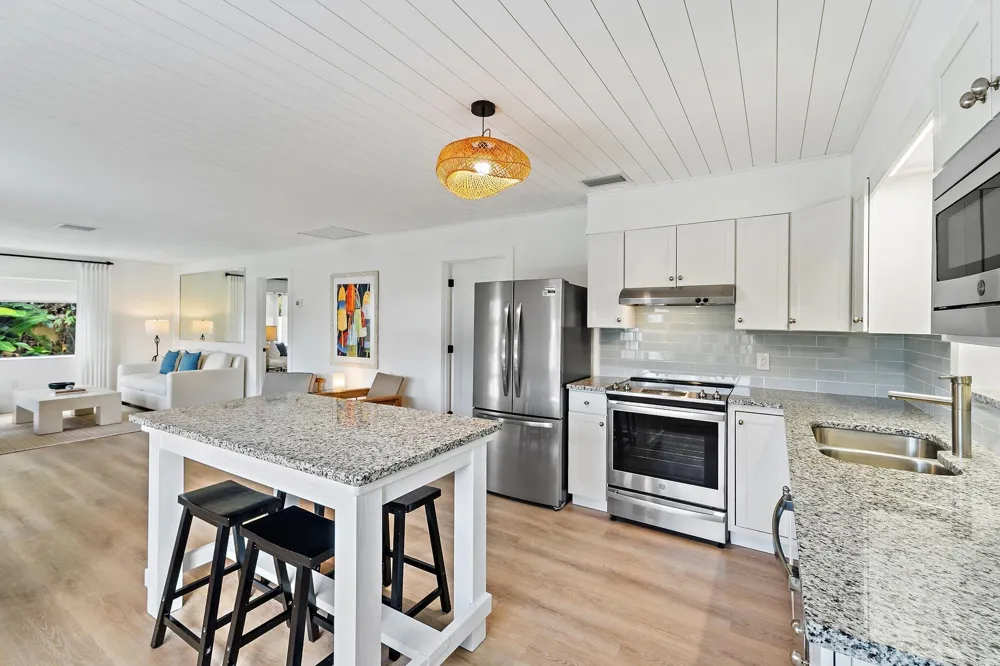 3437 Palm Court Jupiter, FL 33469