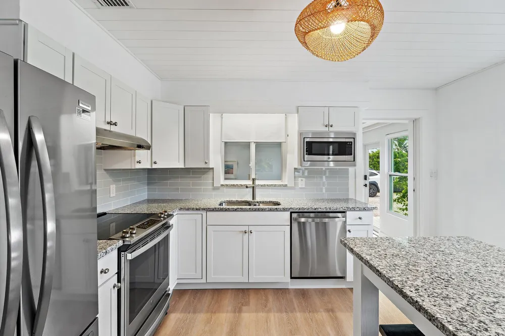 3437 Palm Court Jupiter, FL 33469