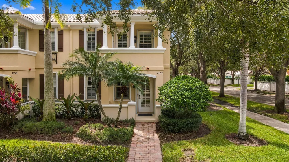 4102 Community Drive Jupiter, FL 33458