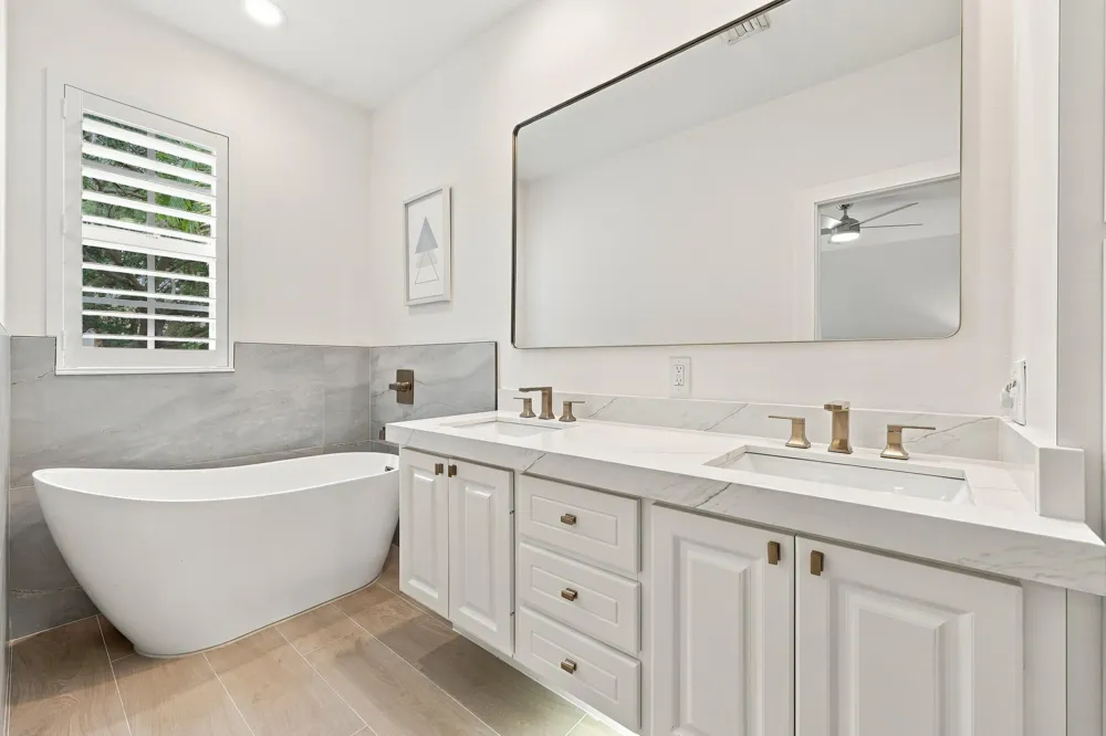 4102 Community Drive Jupiter, FL 33458
