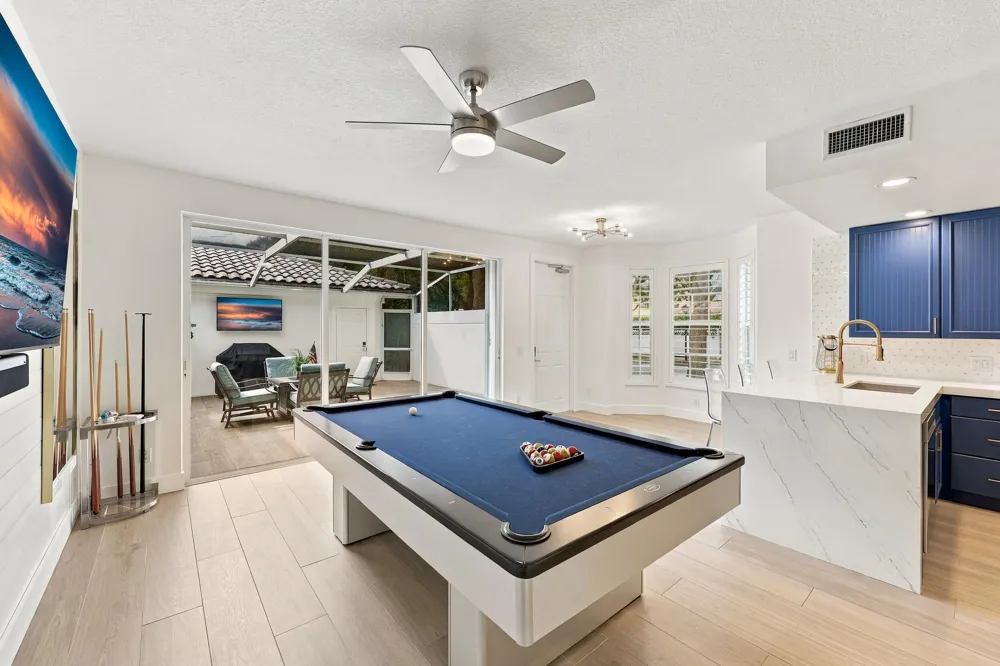 4102 Community Drive Jupiter, FL 33458