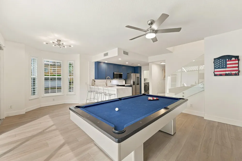 4102 Community Drive Jupiter, FL 33458