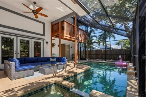 2250 SE Country Club Lane