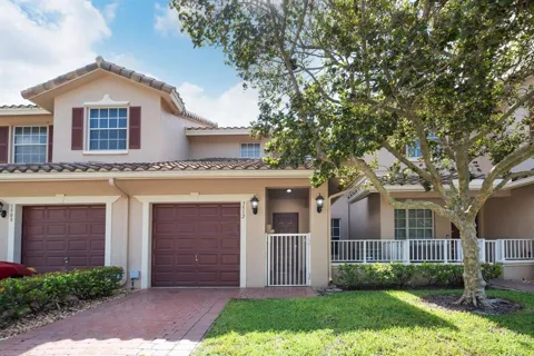 3512 PARKSIDE DRIVE #3512