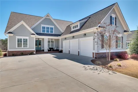 908 Indigo Bunting Road
