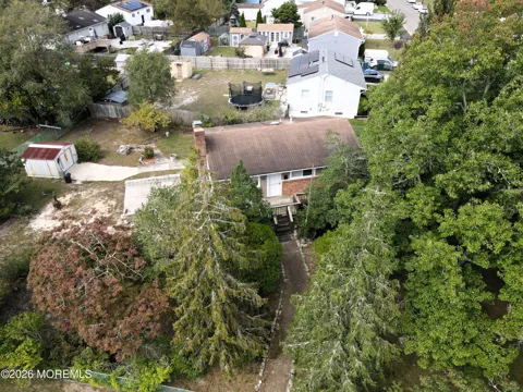 33 Bucknell Drive