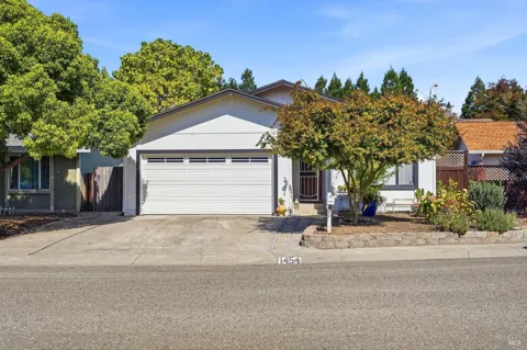 1454 Gregory Court