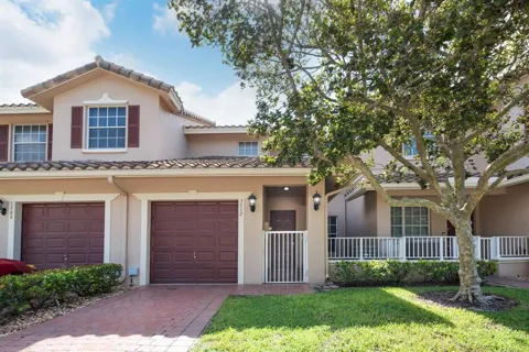 3512 PARKSIDE DRIVE #3512