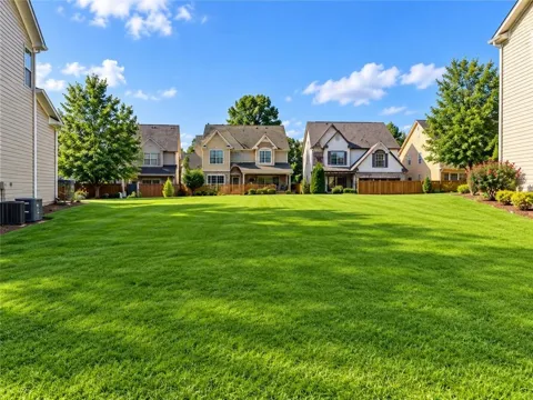 423 Reynoldston Way