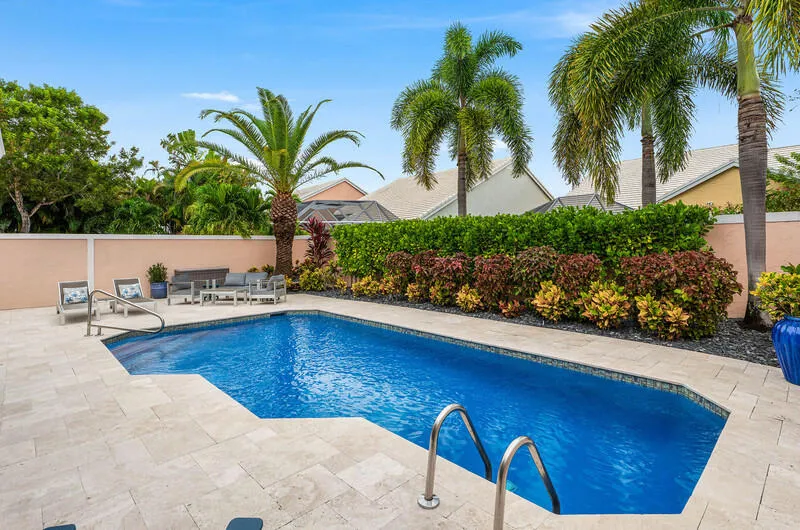 8367 Horseshoe Bay Road Boynton Beach, FL 33472