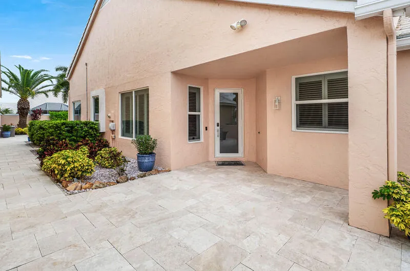 8367 Horseshoe Bay Road Boynton Beach, FL 33472