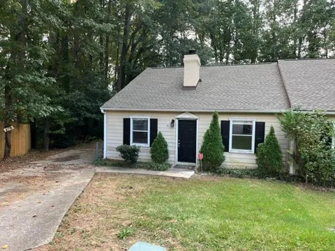 212 Westland Circle SW
