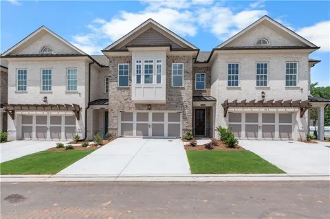 5452 Bandolino Lane #412