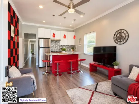 1528 W 28th Street