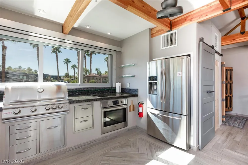 8175 Arville Street #142 Las Vegas, NV 89139