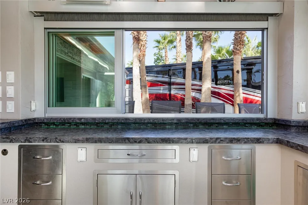 8175 Arville Street #142 Las Vegas, NV 89139