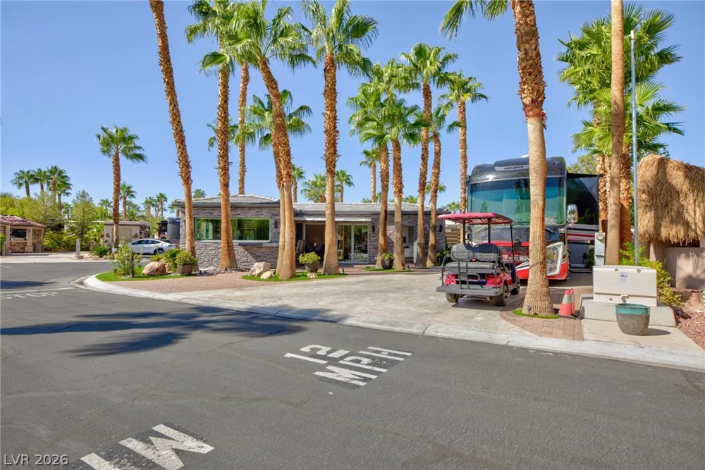 8175 Arville Street #142 Las Vegas, NV 89139