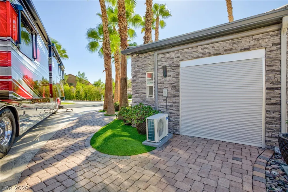 8175 Arville Street #142 Las Vegas, NV 89139