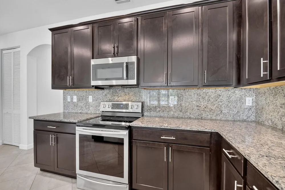 8872 Sandy Creek Way Lake Worth, FL 33467