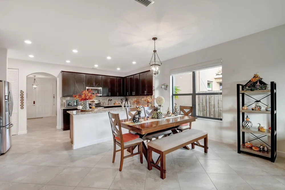 8872 Sandy Creek Way Lake Worth, FL 33467