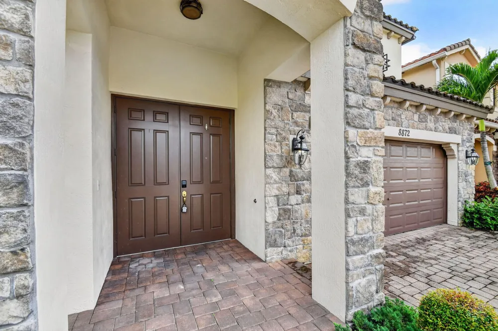 8872 Sandy Creek Way Lake Worth, FL 33467