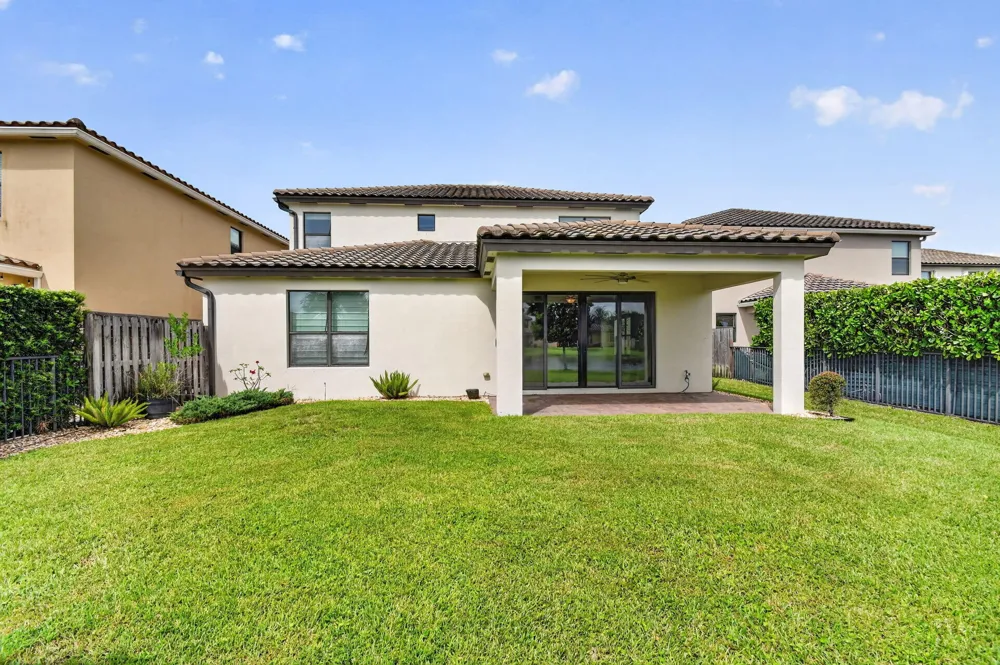 8872 Sandy Creek Way Lake Worth, FL 33467