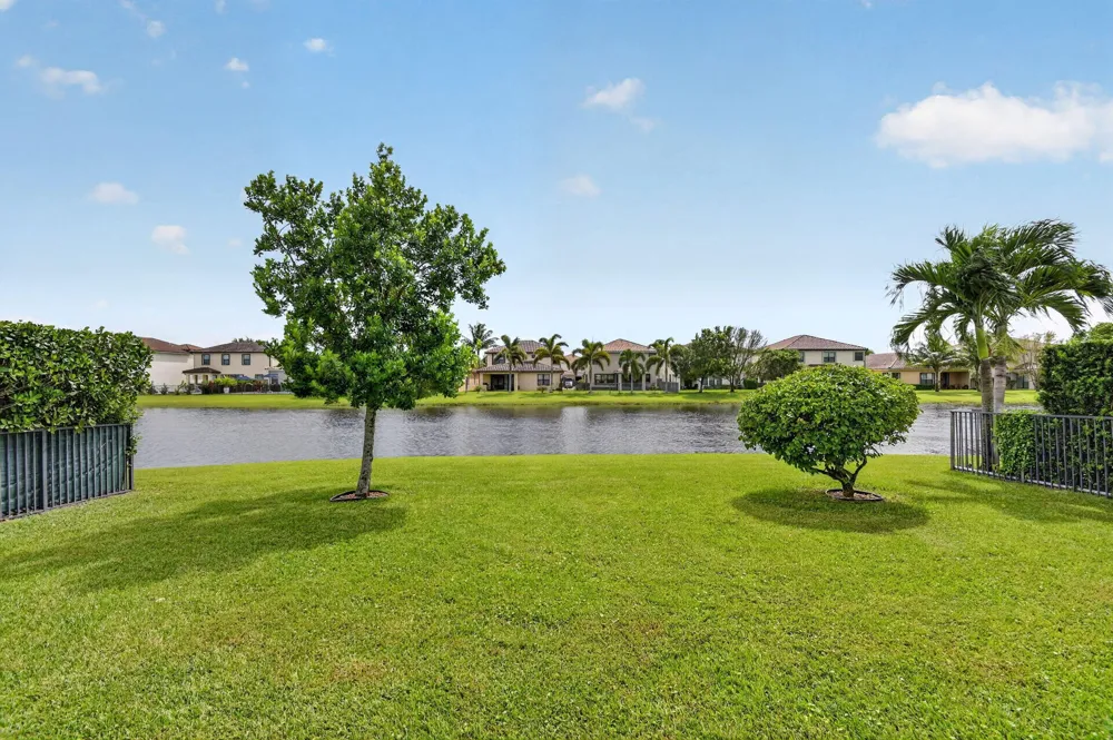 8872 Sandy Creek Way Lake Worth, FL 33467
