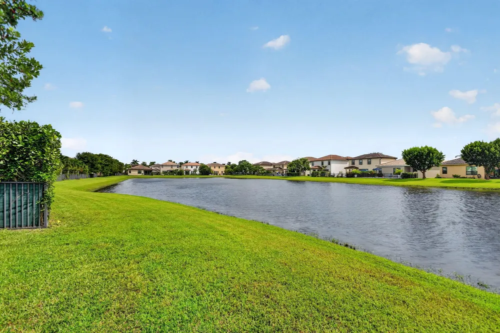 8872 Sandy Creek Way Lake Worth, FL 33467
