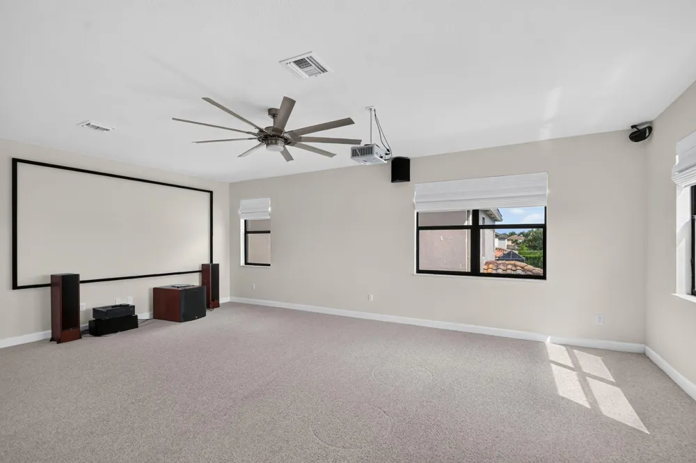 8872 Sandy Creek Way Lake Worth, FL 33467