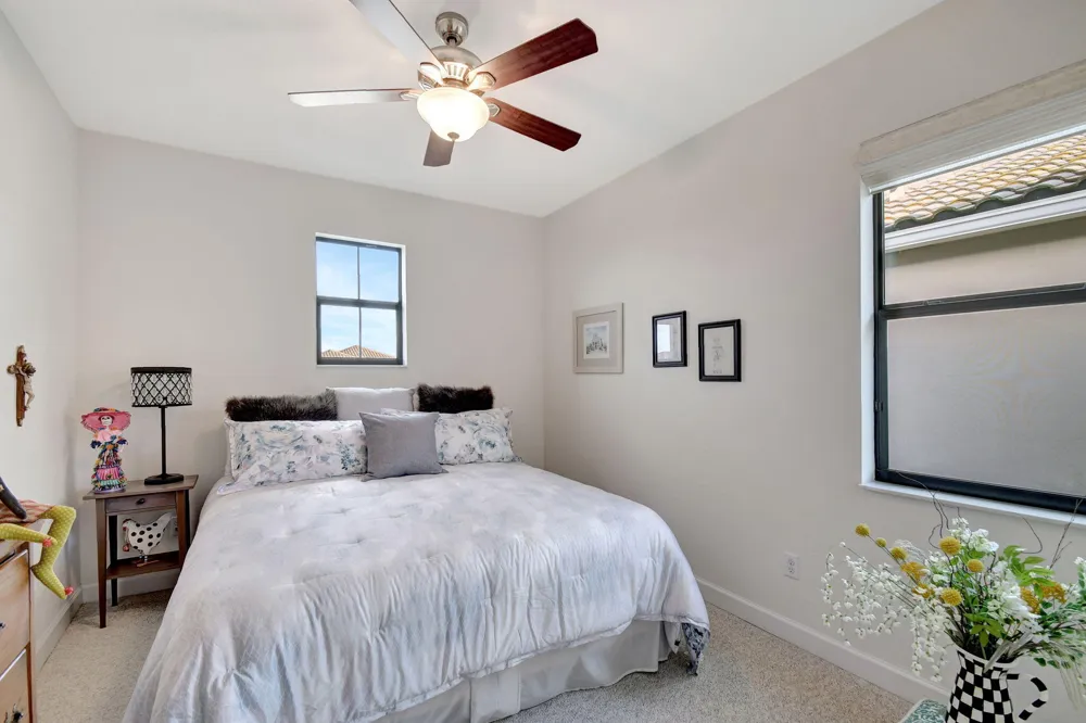 8872 Sandy Creek Way Lake Worth, FL 33467