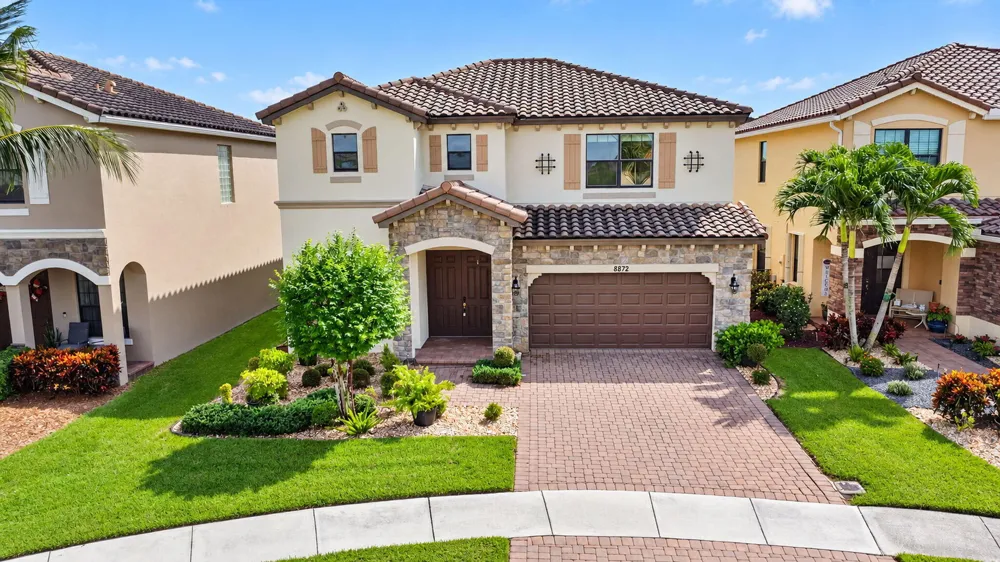 8872 Sandy Creek Way Lake Worth, FL 33467