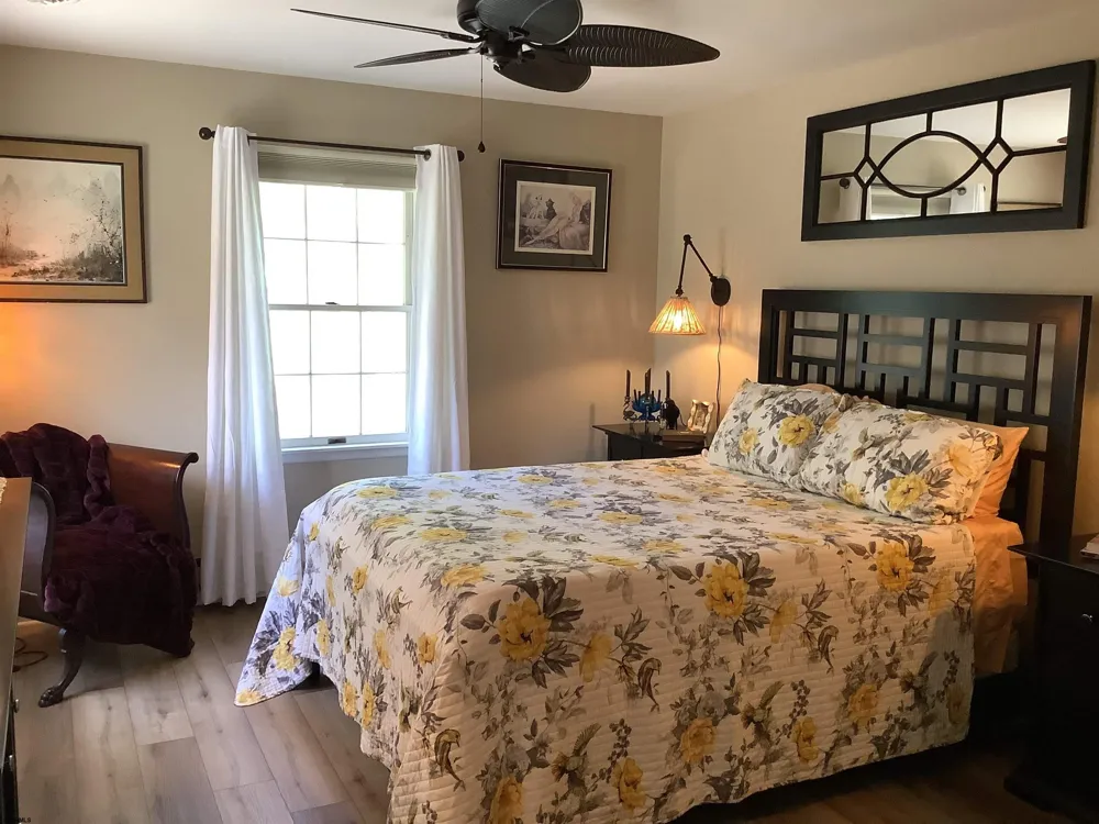 208 Regal Dr Marmora, NJ 08223