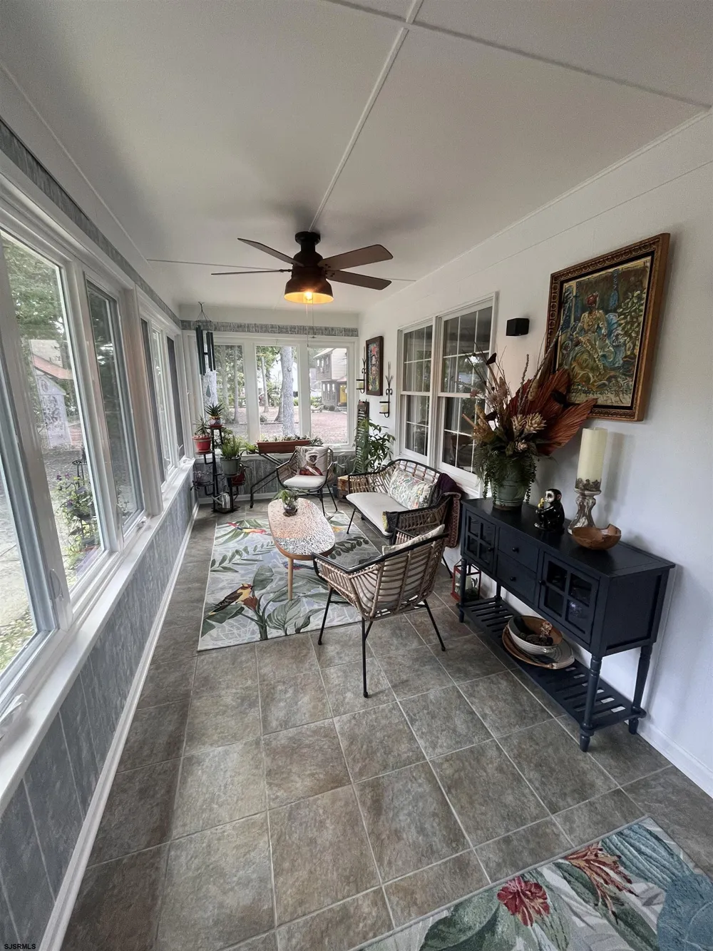 208 Regal Dr Marmora, NJ 08223