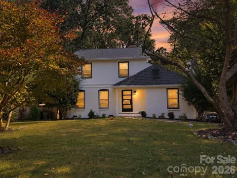 822 Ingraham Place
