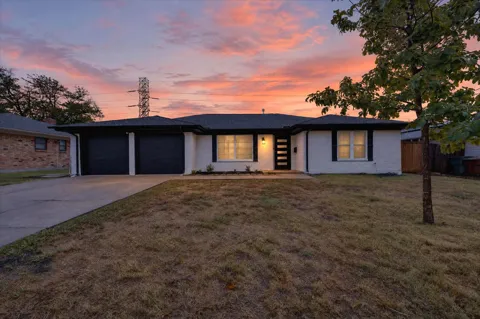 902 Ridgefield Drive