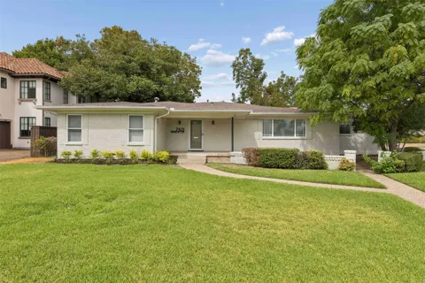 7431 Midbury Drive