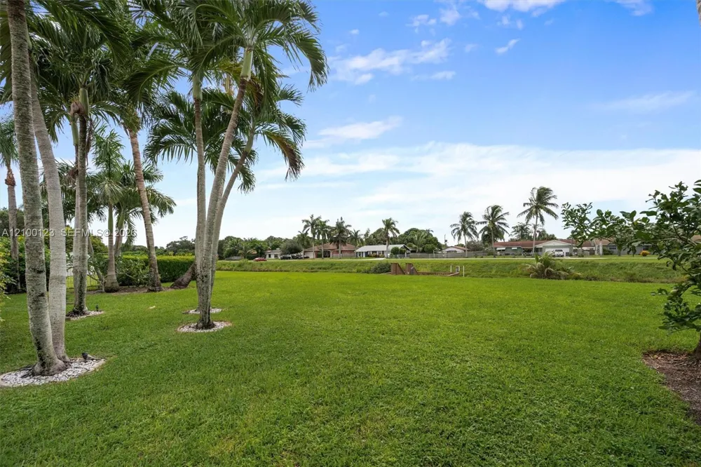 3600 Edgar Ave Boynton Beach, FL 33436