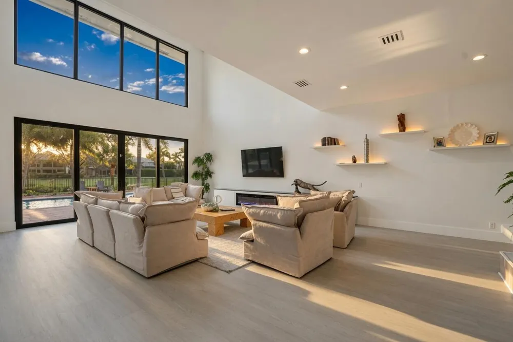 21312 Greenwood Court Boca Raton, FL 33433