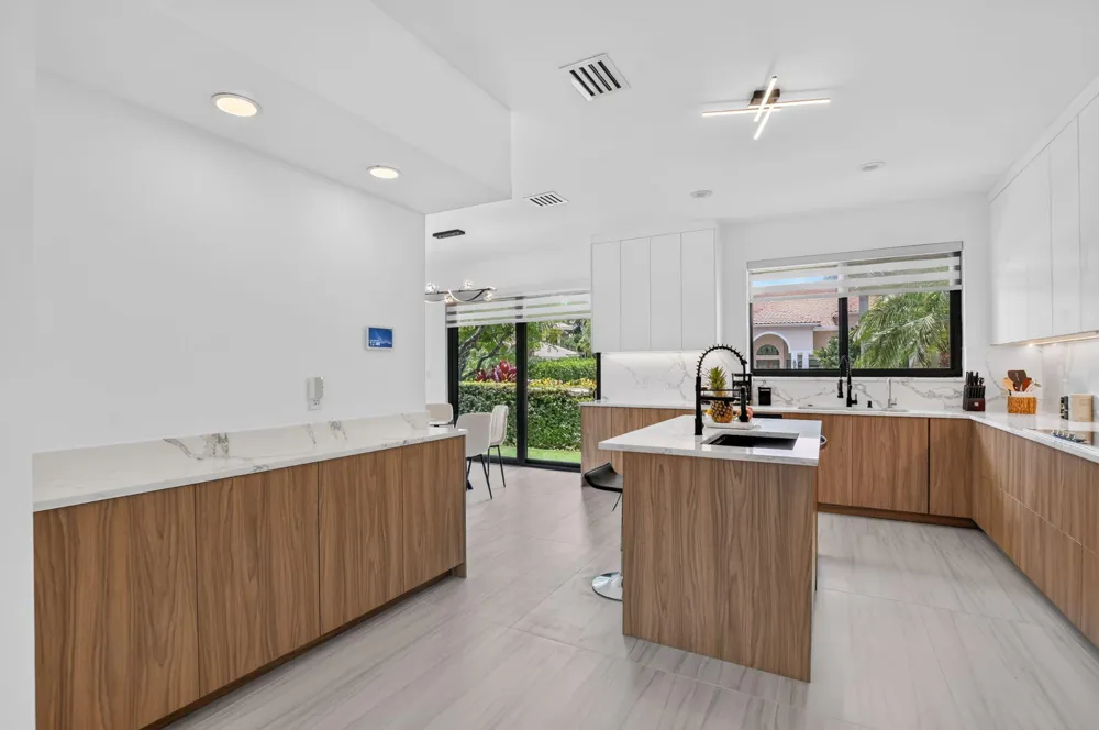 21312 Greenwood Court Boca Raton, FL 33433
